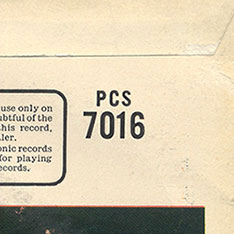 The Beatles - A COLLECTION OF BEATLES OLDIES (Supraphon 0 13 0599) – cover, back side (fragment, right upper corne) with the stereo catalogue number by Parlophone
