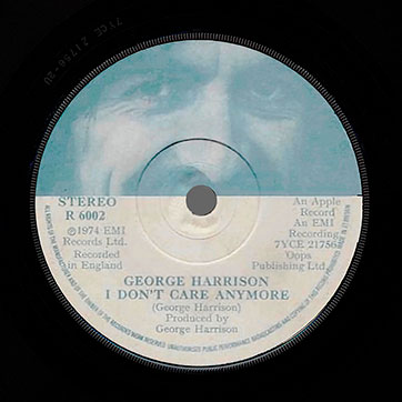 George Harrison - Ding Dong / I Don't Care Anymore (Apple R 6002) − solid center label, side 2