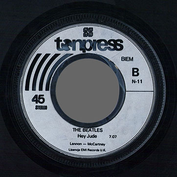 THE BEATLES 2EP set (Tonpress N-10/11) – silver injection moulded label (var. 1) of EP 2, side B