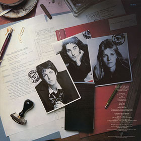 Original US version of BAND ON THE RUN LP by Apple – sleeve, back side