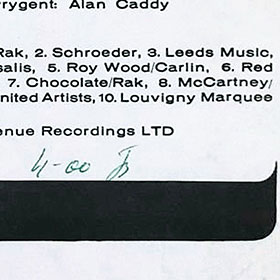 Alan Caddy Orchestra & Singers – England's top 20 smash hits - 1 (Pronit SXL 1026 or SX 1026) – sleeve (var. 1b), back sides (var. D) – fragment with the listed price 4 rubles, from the Soviet shops